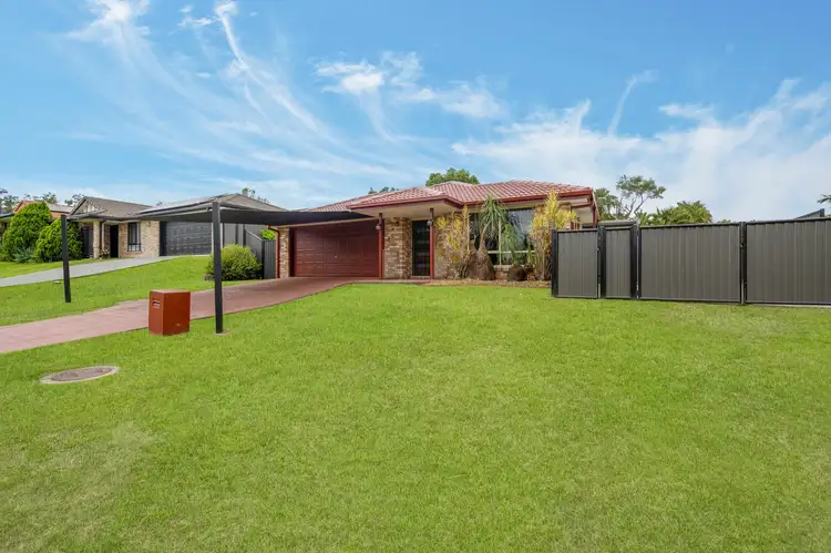 39 Barrs Ave, Oxenford QLD 4210