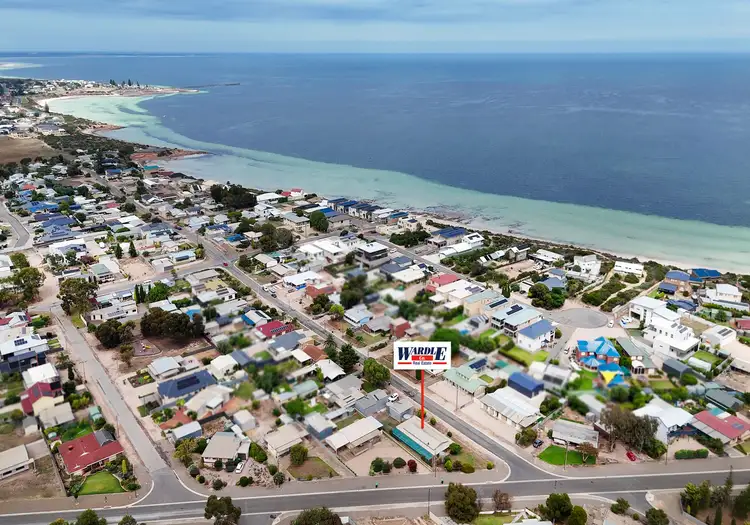 24 Rossiters Rd