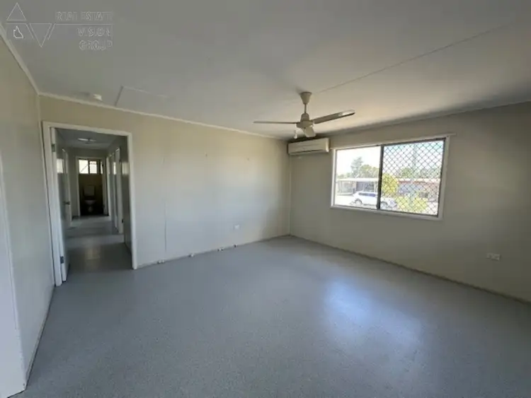 Fifth view of Homely house listing, 2 Bendee Cres, Blackwater QLD 4717