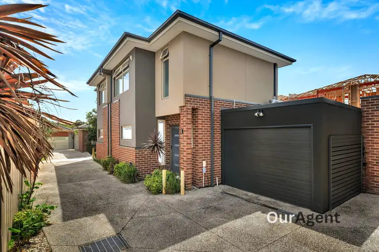 Main view of Homely townhouse listing, Unit 2/124 Cuthbert St, Broadmeadows VIC 3047