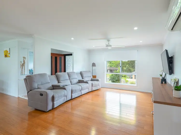 Fourth view of Homely house listing, 3 Lapis Ct, Southside QLD 4570