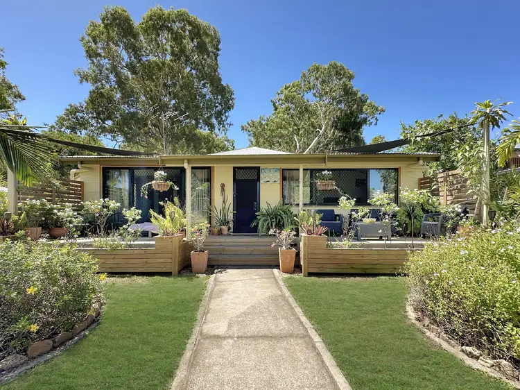 42 Picnic St, Picnic Bay QLD 4819