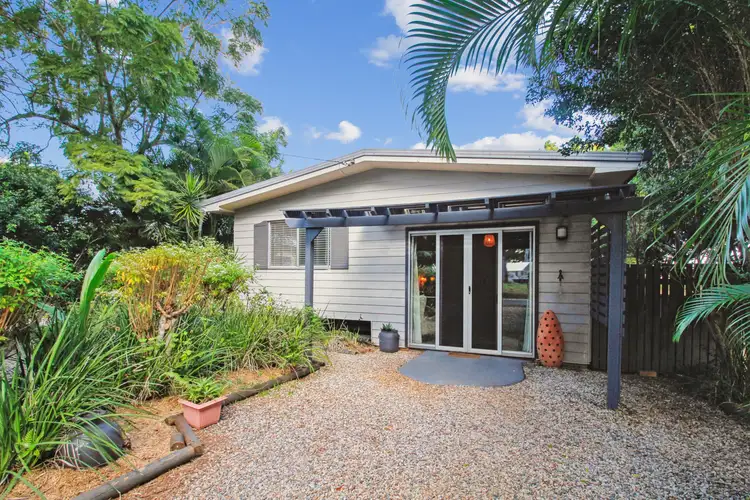 50-52 Treasure Island Ave, Karragarra Island QLD 4184