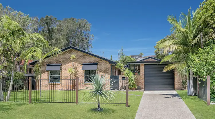 26 Victor Ave