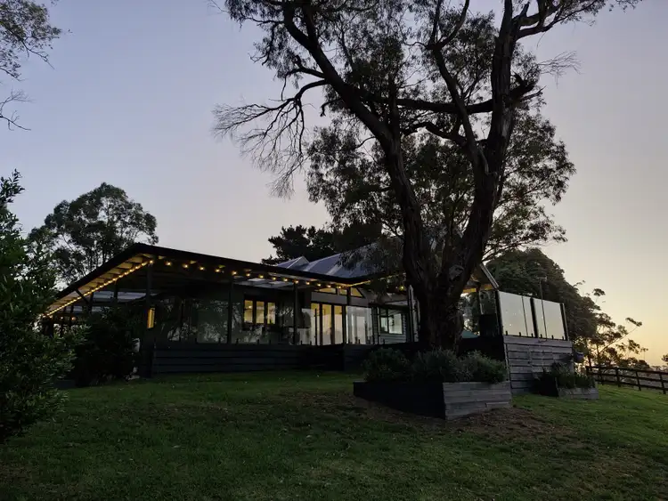 1050 Whitelaws Trk, Budgeree VIC 3870