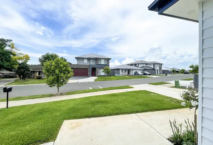 Second view of Homely house listing, 6 Janice Dr, Tahmoor NSW 2573