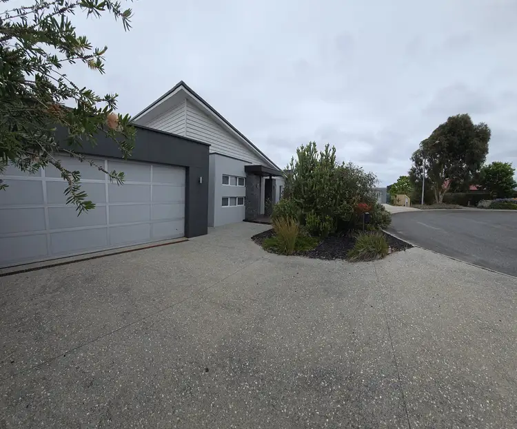 Third view of Homely house listing, 11 Littleheart Place, Mckail WA 6330