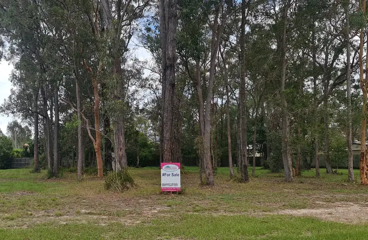 24 Dyson St