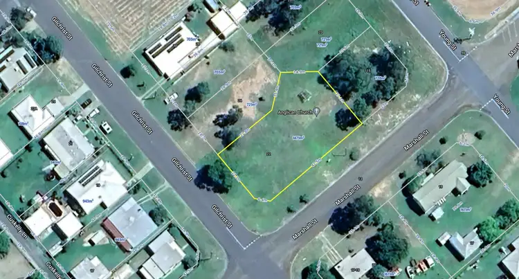 1 Marshall St, Moura QLD 4718