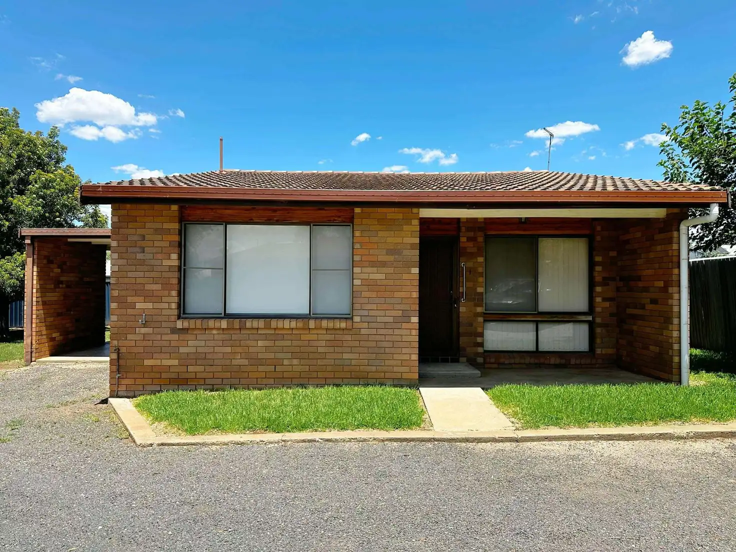 Main view of Homely unit listing, Unit 1/182 Bloomfield St, Gunnedah NSW 2380