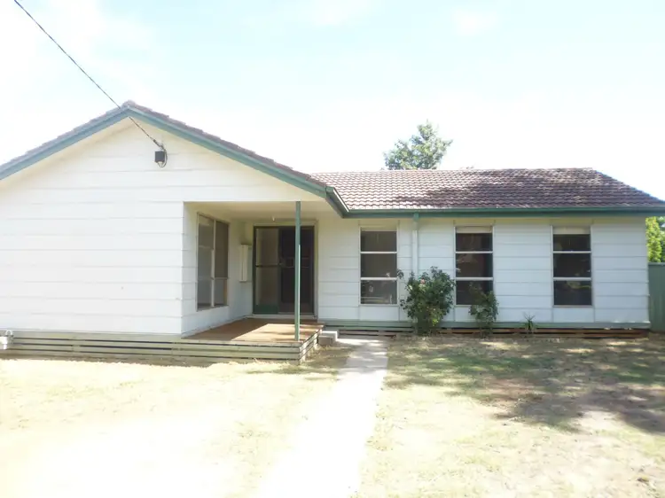 4 Cedar Court