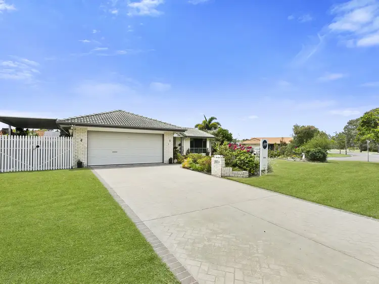 Second view of Homely house listing, 7 Peerless Way, Sandstone Point QLD 4511