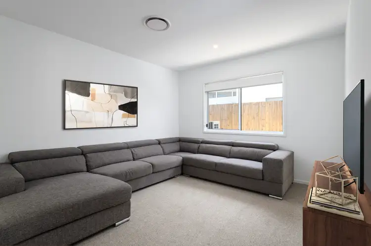 Fifth view of Homely house listing, 11 Bluebell Ct, Southside QLD 4570