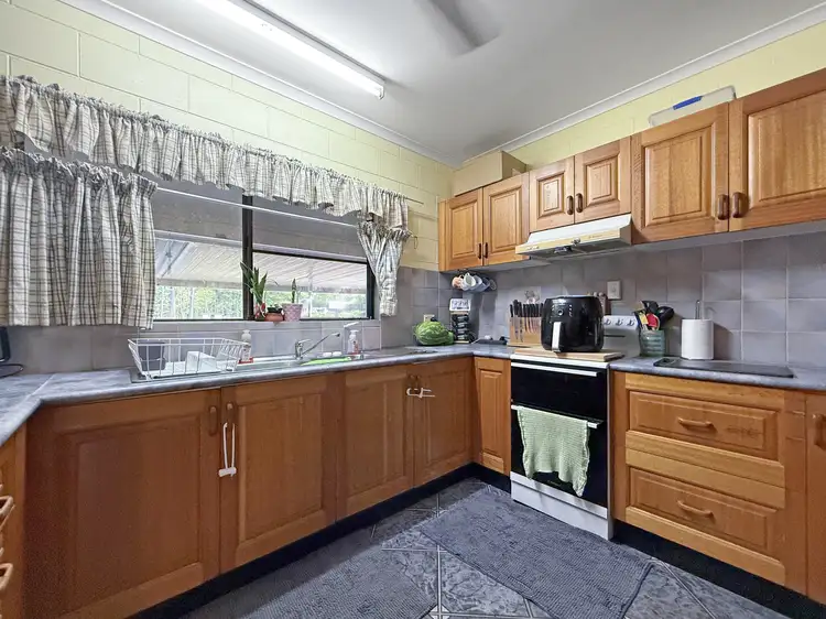 Sixth view of Homely house listing, 33 Merryburn Dr, Merryburn QLD 4854