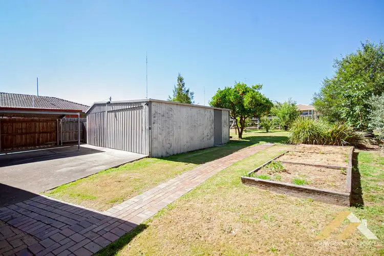 Fifth view of Homely house listing, 3 Gray St, Bairnsdale VIC 3875