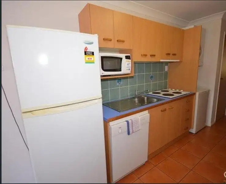 Fourth view of Homely unit listing, Villa 32/1 Pebble Beach Dr, Coral Cove QLD 4670