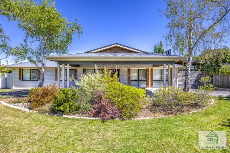 Main view of Homely house listing, 5 Centenary Dr, Trafalgar VIC 3824