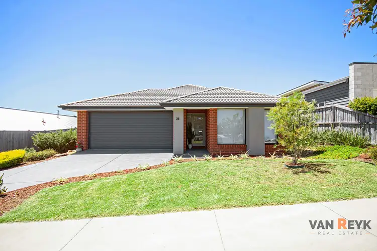 24 Lomandra Bvd, Lucknow VIC 3875