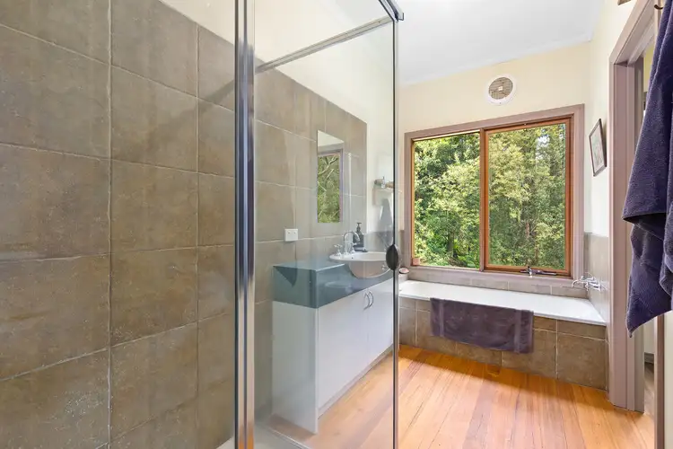 Fifth view of Homely house listing, 29 Fernglade Drive, Emerald VIC 3782