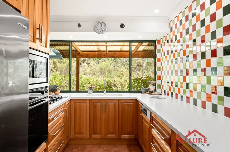 Seventh view of Homely house listing, 6 Freckleton Ct, Wandi WA 6167
