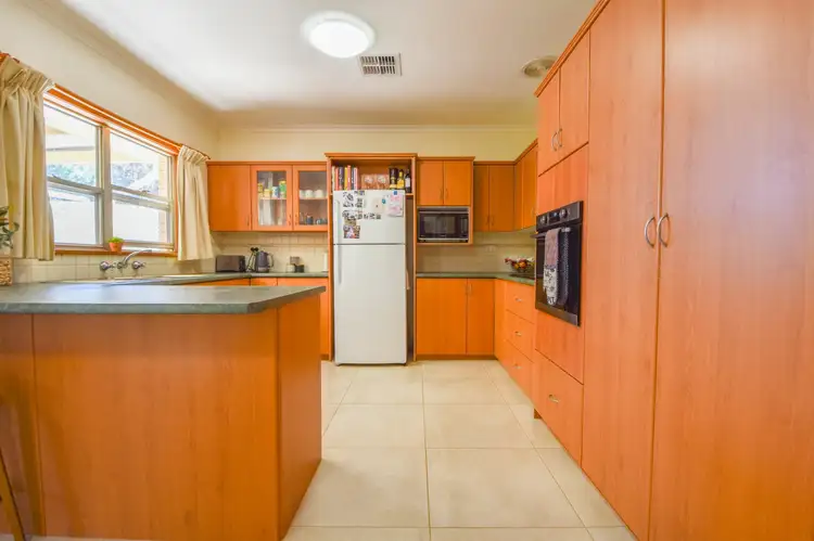 Sixth view of Homely house listing, 1 John St, Jamestown SA 5491