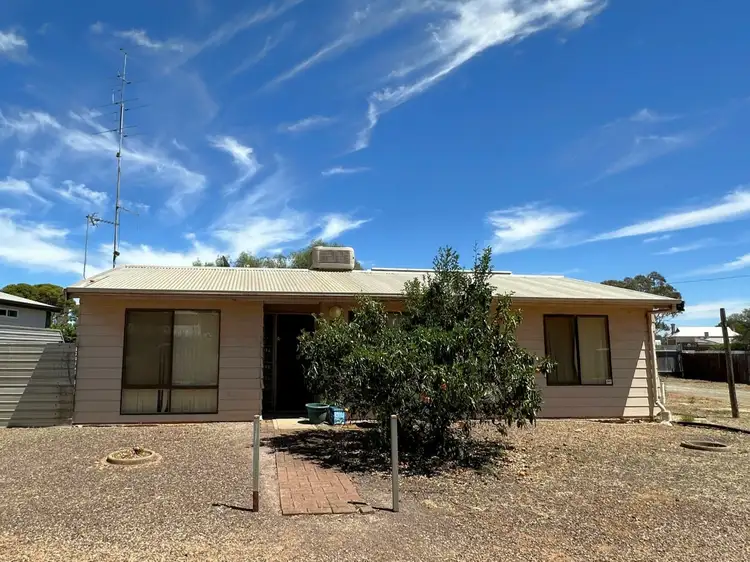 12 Symons St, Crystal Brook SA 5523