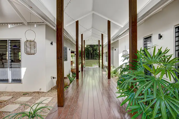 11A Kurrajong Cl, Wongaling Beach QLD 4852