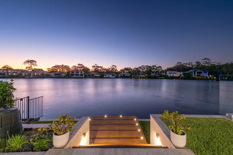 22 Veerings Cres, Twin Waters QLD 4564