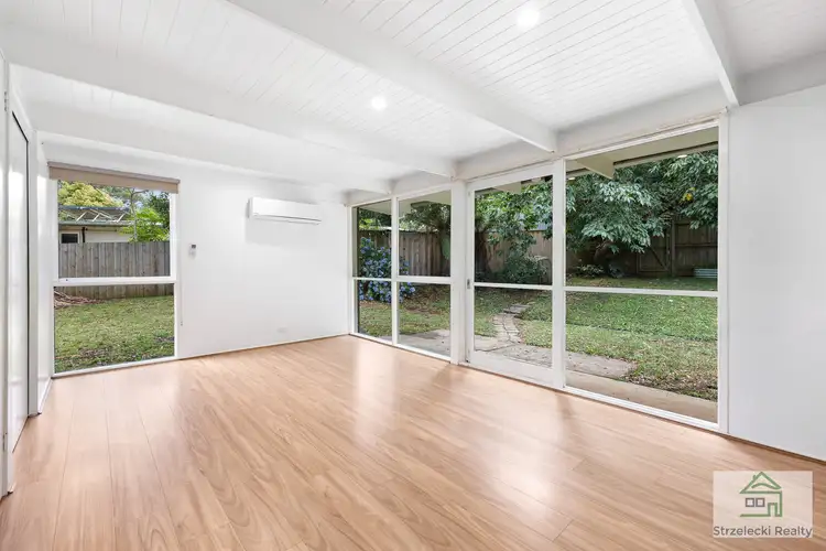 Seventh view of Homely house listing, 5 St Gwinear Ct, Rawson VIC 3825
