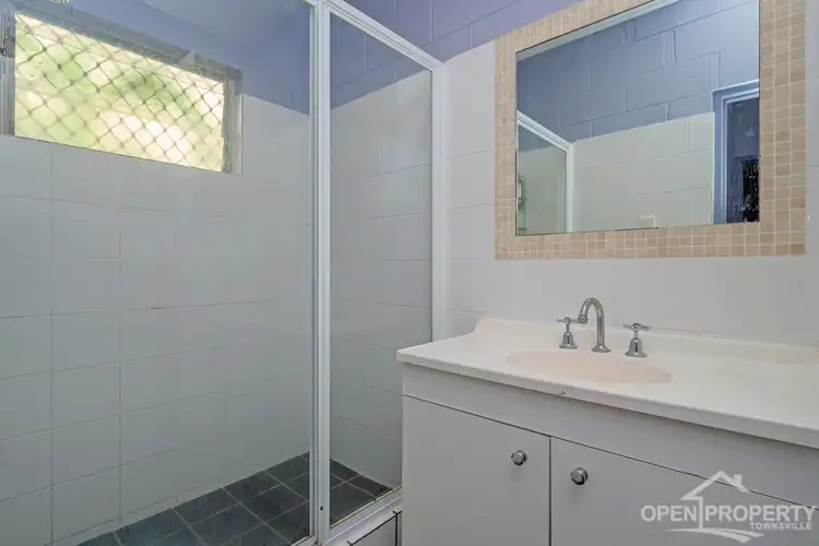 Fifth view of Homely unit listing, Unit 5/17 Crauford St, West End QLD 4810