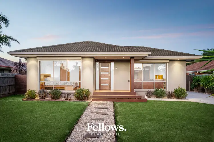 32 Howey Road, Pakenham VIC 3810