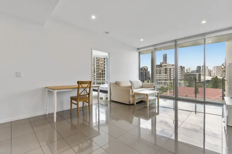 Third view of Homely apartment listing, 401/32 Russell St, South Brisbane QLD 4101