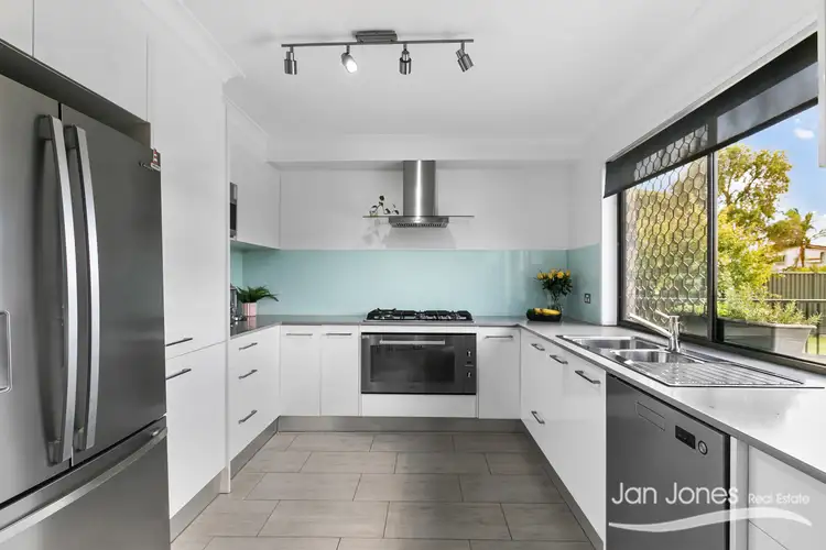 Second view of Homely house listing, 2 Mcgregor St, Kippa-ring QLD 4021