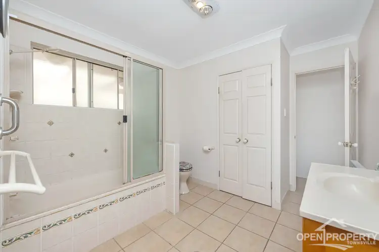 Sixth view of Homely house listing, 5 Carpenteria Cl, Kirwan QLD 4817