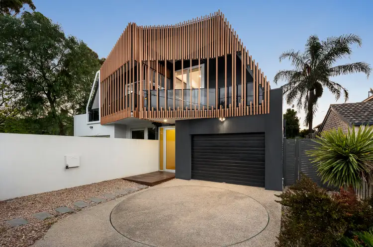 851B Hampton St, Brighton VIC 3186