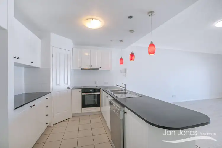 Fourth view of Homely unit listing, 16/22 Robert Street, Clontarf QLD 4019