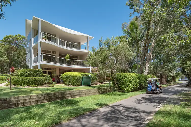 Unit 2/179 Ocean Dr, Twin Waters QLD 4564