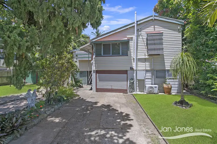 Third view of Homely house listing, 10 Landsborough Avenue, Scarborough QLD 4020