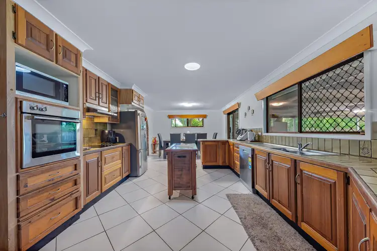 144 Mount Nutt Rd, Bowen QLD 4805