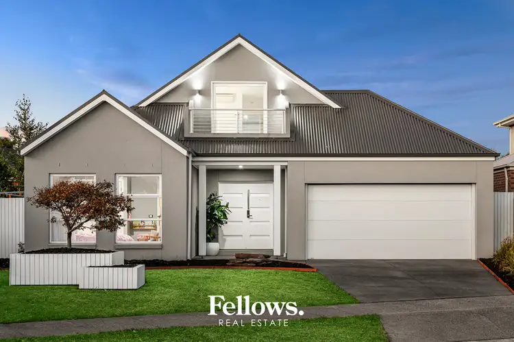 26 Everly Circuit, Pakenham VIC 3810