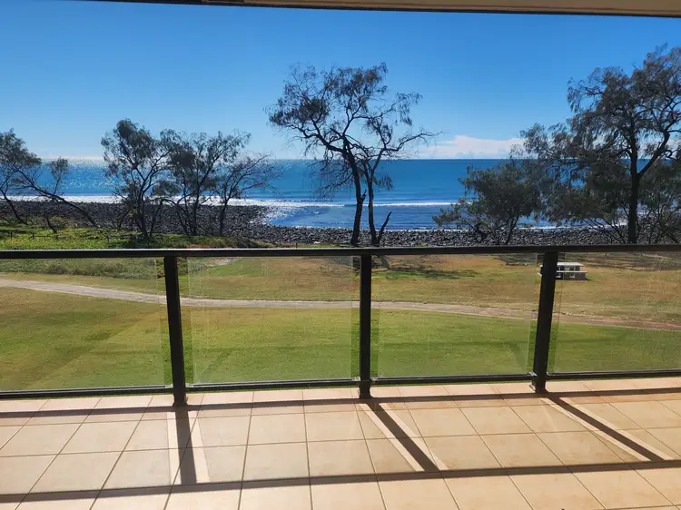 Villa 38/1 Pebble Beach Dr, Coral Cove QLD 4670