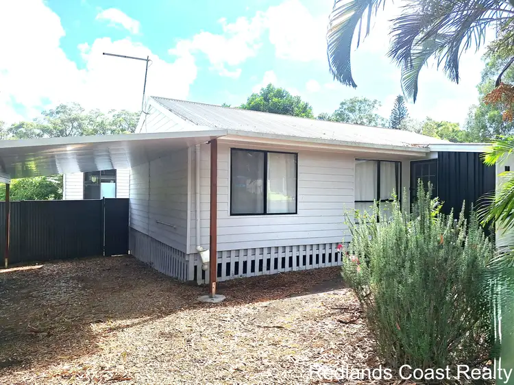 57 Western Rd, Macleay Island QLD 4184