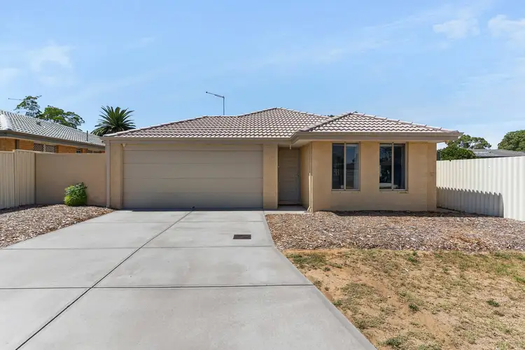 3 Peel Ct, Armadale WA 6112