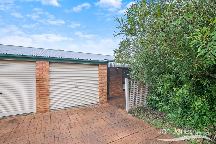Second view of Homely unit listing, 4/16 Eversleigh Road, Scarborough QLD 4020