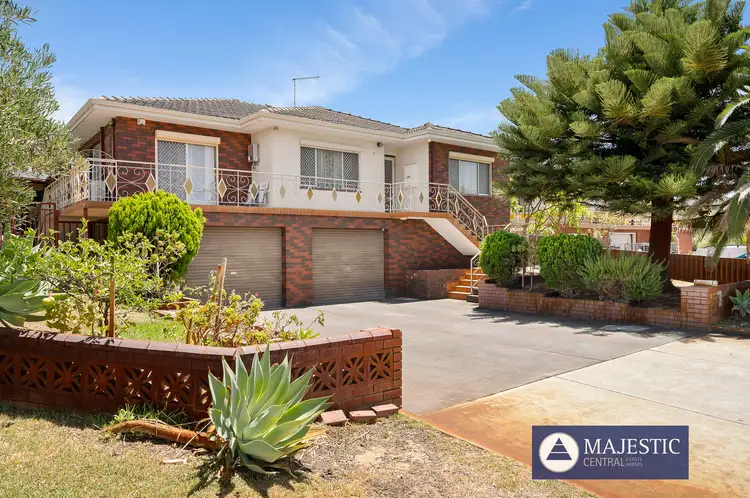 7 Olinda Court