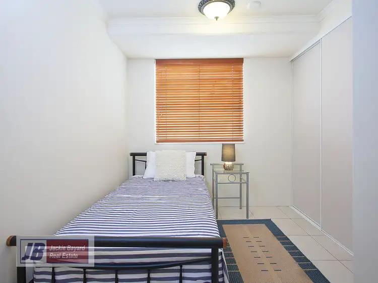 Seventh view of Homely apartment listing, Unit 5/39 Vernon Tce, Teneriffe QLD 4005