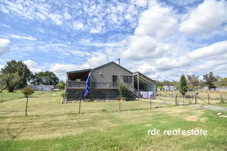 14 Court Street, Bundarra NSW 2359