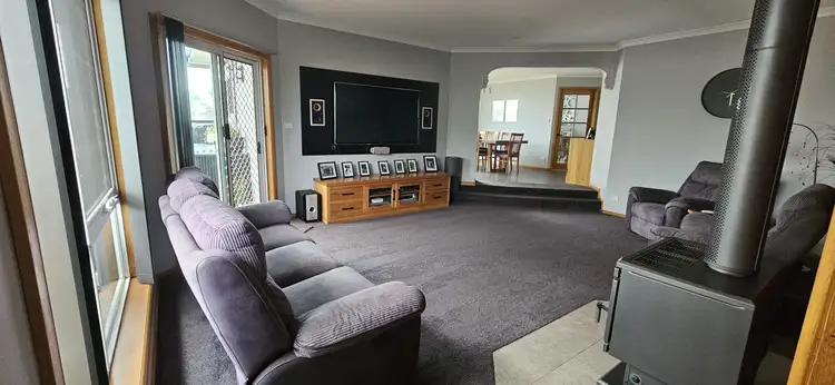Sixth view of Homely house listing, 27 Seabreeze Avenue, Sulphur Creek TAS 7316