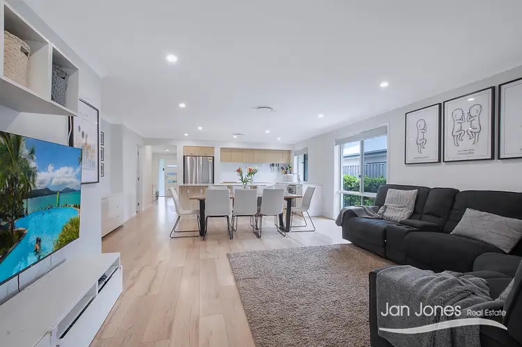 23 Georgia St, Caboolture South QLD 4510