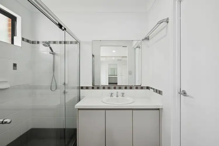 Fourth view of Homely house listing, 3/124 Centre St, Queens Park WA 6107